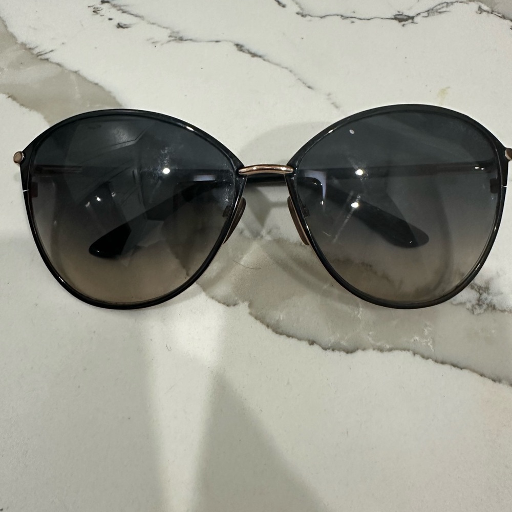 AUTHENTIC: TOM FORD sunglasses